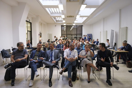 Nella foto: la giuria ed i partecipanti a Fundable, nell’edizione tenutasi a Bologna