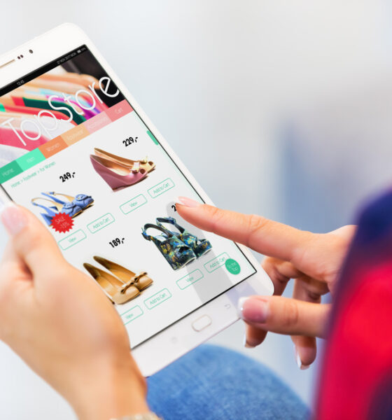 E-commerce e moda - Intelligenza artificiale e moda online, l'opinioni degli acquirenti. Il report Year in Review di STILEO (Gruppo GLAMI)