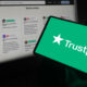 Logo Trustpilot - Trustpilot, rimosse 3,3 mln di recensioni false grazie all'IA