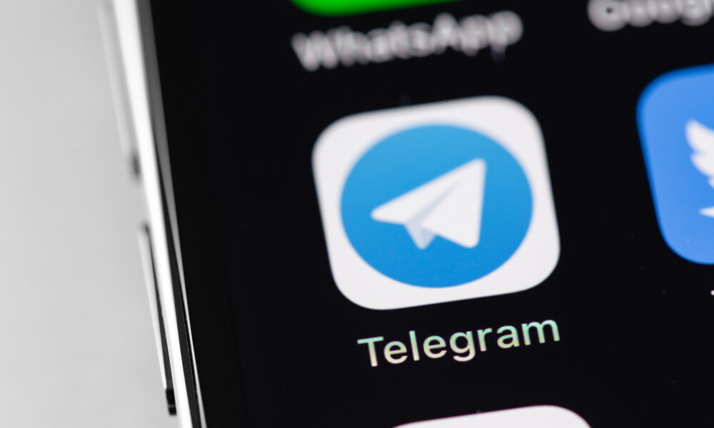 Icona Telegram su smartphone - Kaspersky: crescita allarmante del cyber crime su Telegram (+53%)