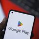 Google Play su smartphone - Mandrake, lo spyware si nasconde in app legittime su Google Play