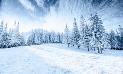 Montagne con la neve (© Depositphotos)