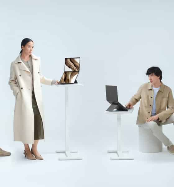 ASUS presenta il nuovo Zenbook DUO UX8407